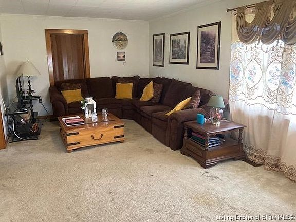 3rd image of 116 N Marshall Avenue
