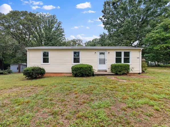 1391 Boxwood Cir, Amherst, VA 24521