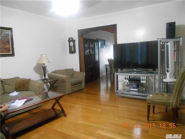2nd image of 9314 95th St