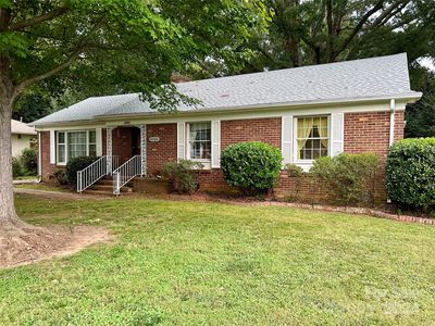 4550 Wedgewood Dr, Charlotte, NC, 28210
