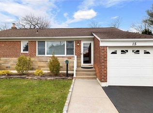 15 Clarissa Dr, Syosset, NY 11791