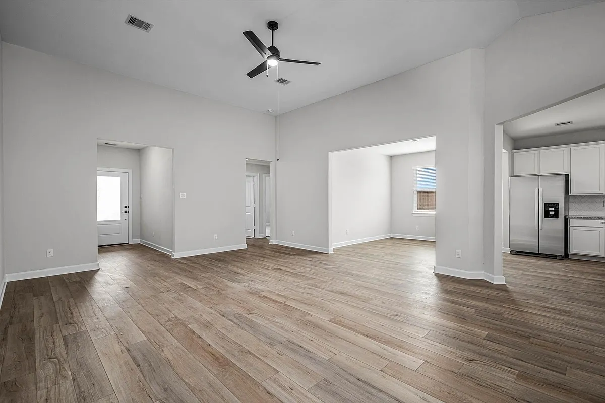 Building Photo - 14002 Starboard Reach Dr