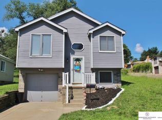 5602 S 13th St, Omaha, NE 68107