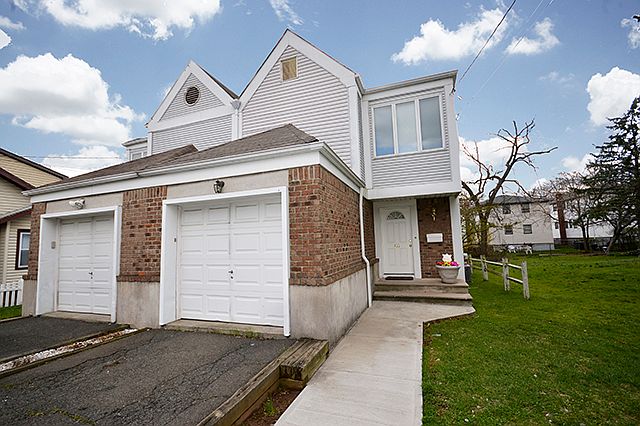 1st image of 499 Boyden Ave