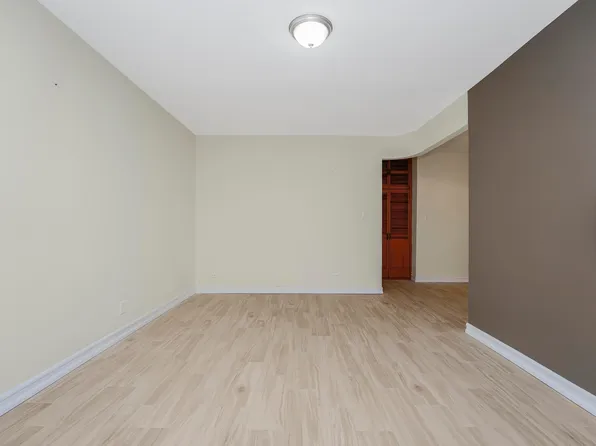 2645 Homecrest Avenue image 9 of 24