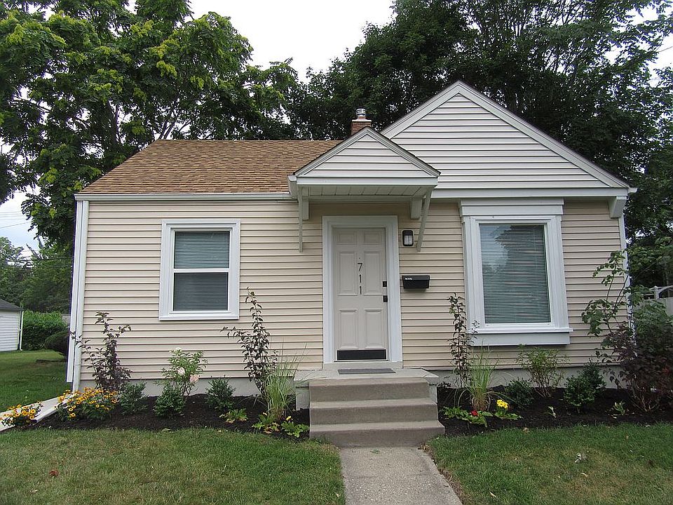 1st image of 711 Farmdale St