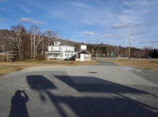 40 Riverside Dr, Carroll, NH 03598