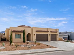 3022 Cheyenne Dr, Las Cruces, NM 88011