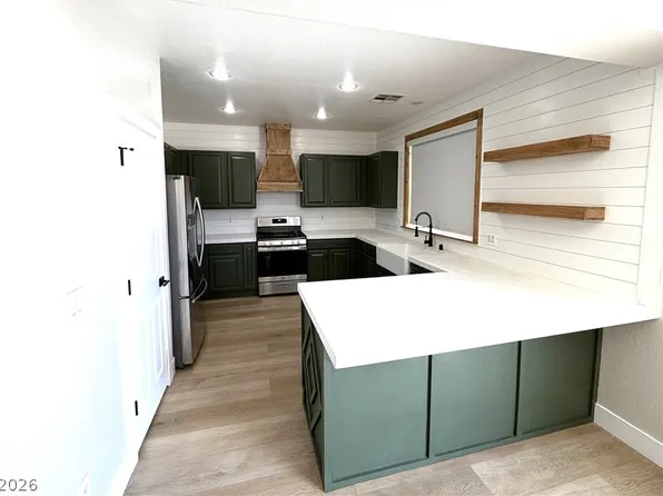 5782 Field Breeze St, Las Vegas, NV 89148