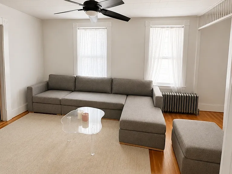 13 1/2 Cushing Ave #13B — Photo 6