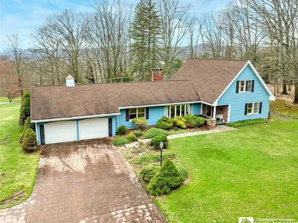1701 Stardust Ln, Olean, NY 14760