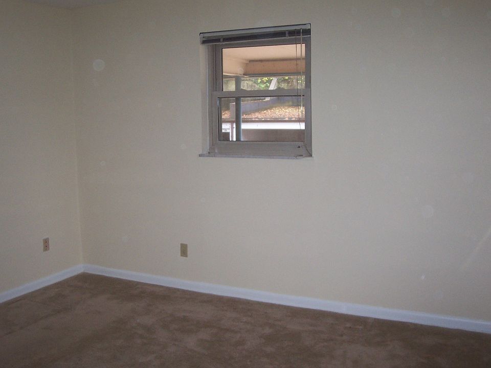 2nd image of 353 McAlpin Ave APT 2