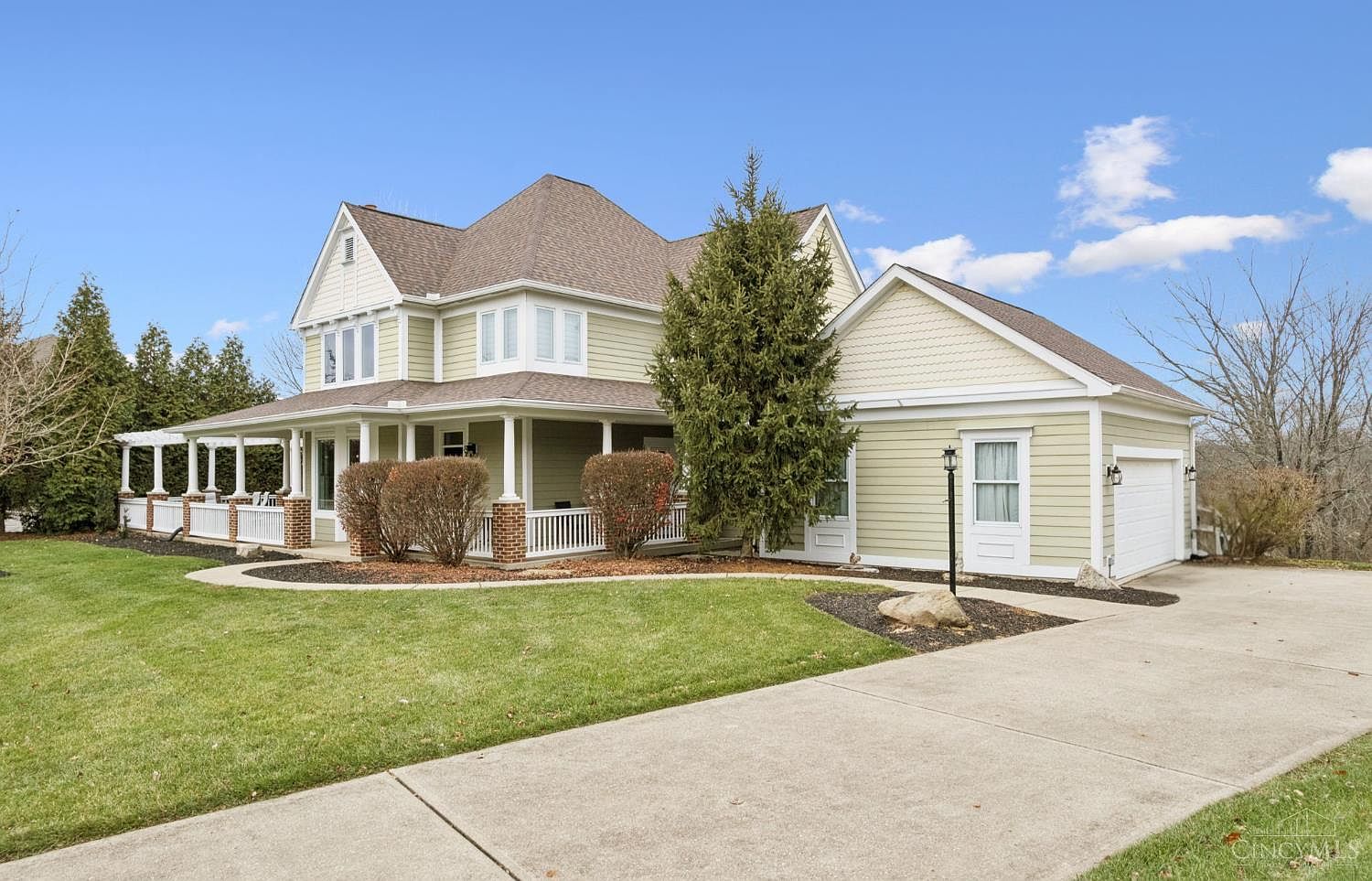 931 Winged Foot Way