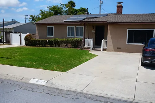 8943 Kittyhawk Ave Photo 1