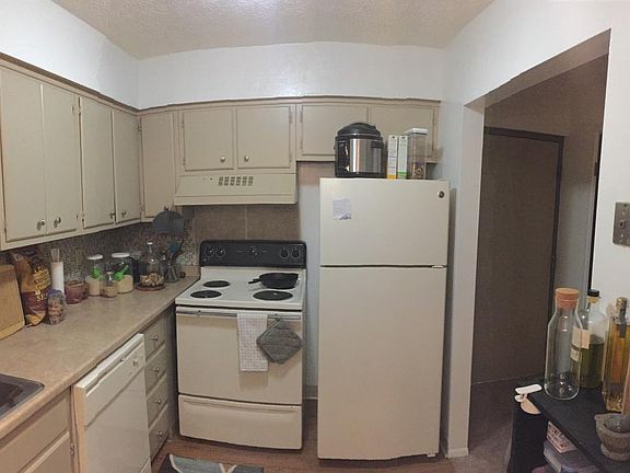 2nd image of 4400 Mobile Dr APT 103