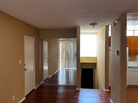 5th image of 1202 S Mayflower Ave APT H