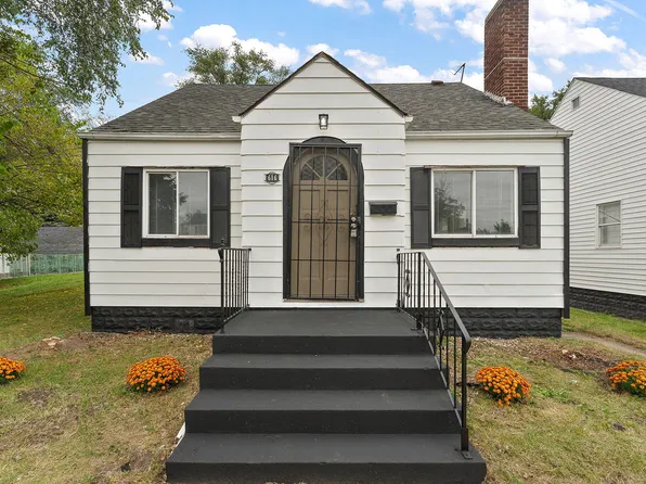 616 45th St, Gary, IN 46408