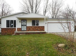 3036 Raywood St, Flint, MI 48504