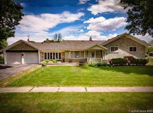 1441 N Farnham St, Galesburg, IL 61401