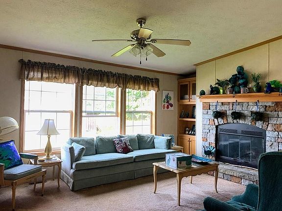 5th image of 8544 Chipmunk Dr