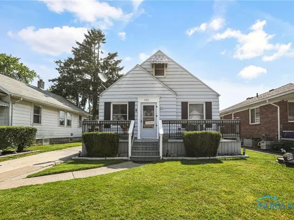 1711 Bateman St, Toledo, OH 43605