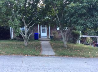 105 Francis Ave, Riverside, RI 02915