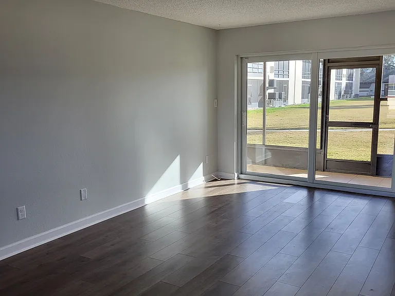 4956 Harbor Villa Ln #103 — Photo 8