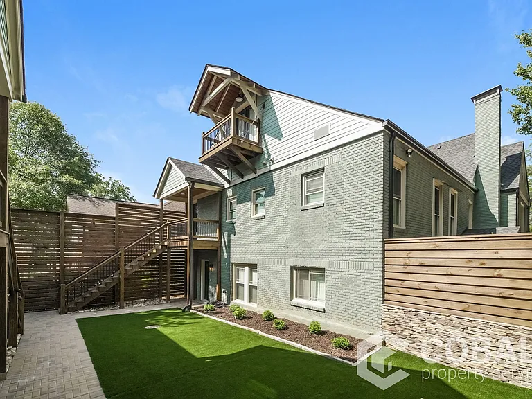 631 Seminole Ave NE #B — Photo 11