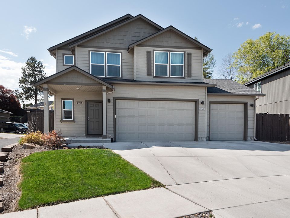 1st image of 2955 NE Quiet Canyon Dr