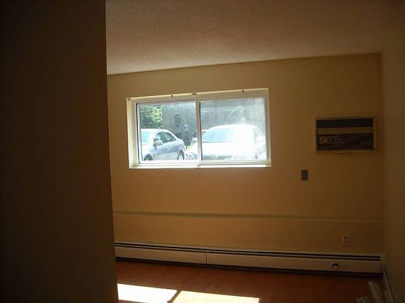 Bed Room 1-1