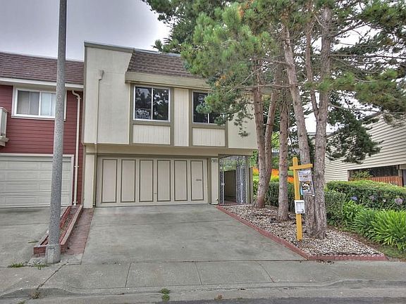 2nd image of 3873 Crofton Way