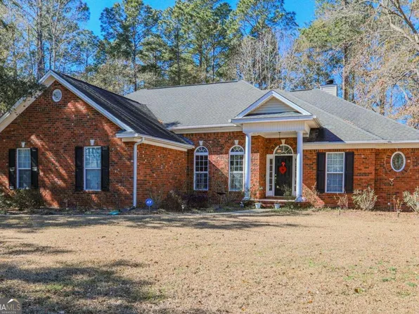 80 Still Meadows Bnd, Richmond Hill, GA 31324