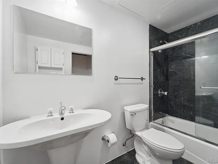 1801 Wynkoop St #317 — Photo 15