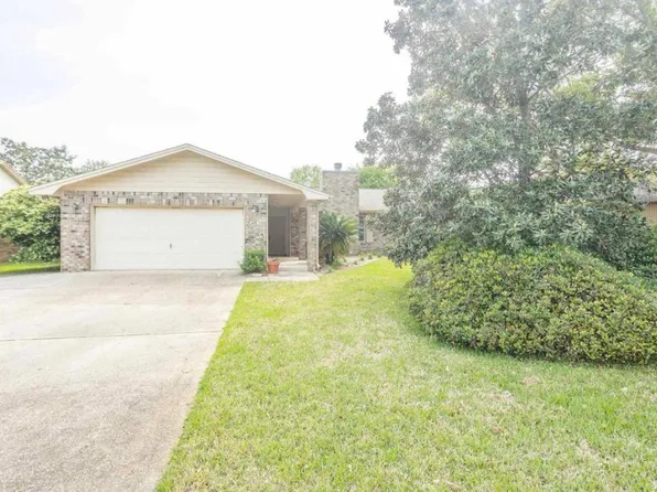3555 Chastain Way, Pensacola, FL 32504