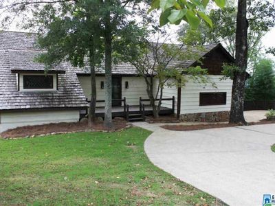 504 Shades Crest Rd, Hoover, AL, 35226