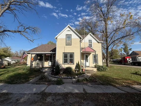 410 Dawson Ave, Dawson, IA 50066