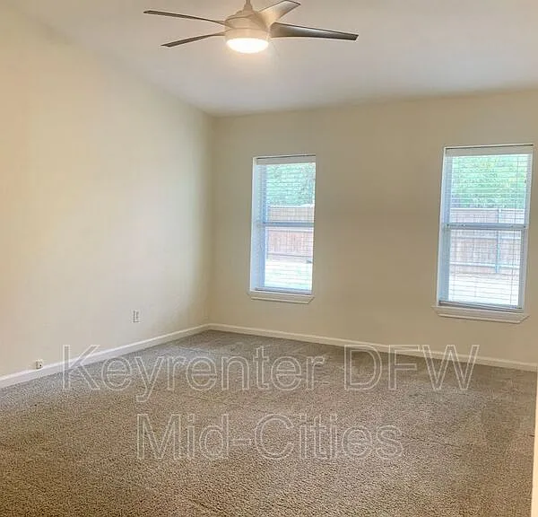 501 Nottingham Dr — Photo 20