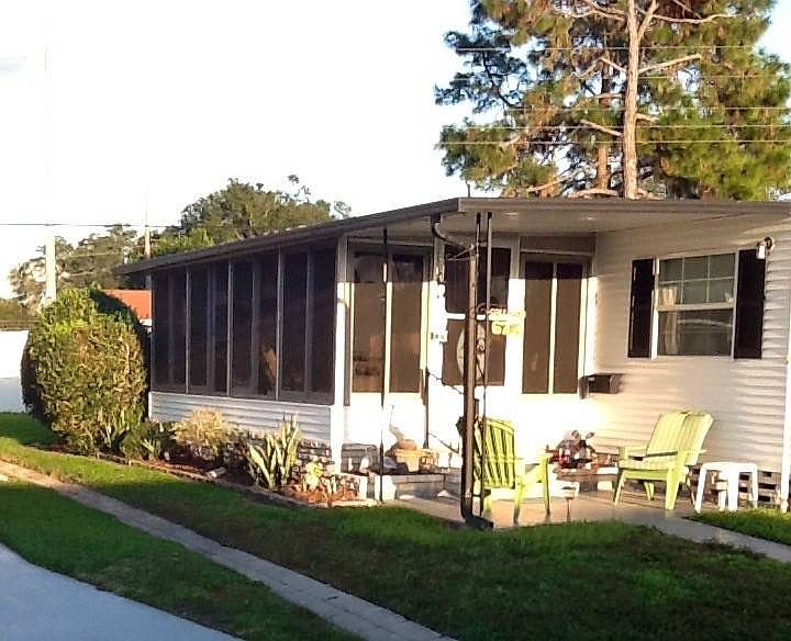 1st image of 67 Imperial Dr