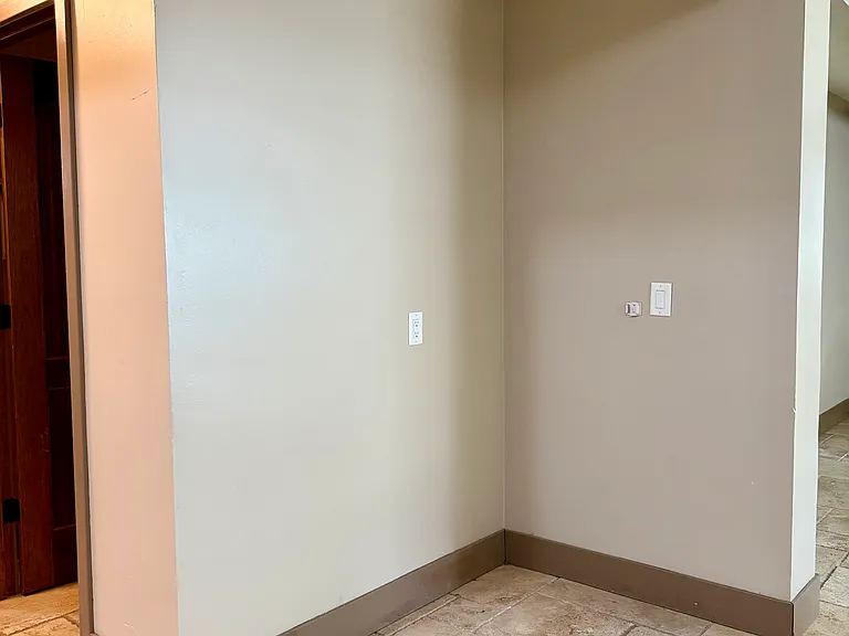 800 W Main St #2 — Photo 11