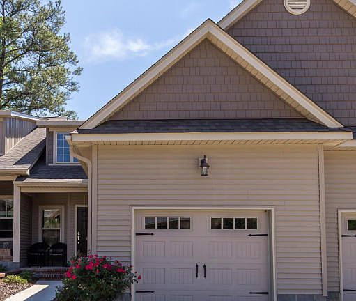 2nd image of 82 Cypress Cir