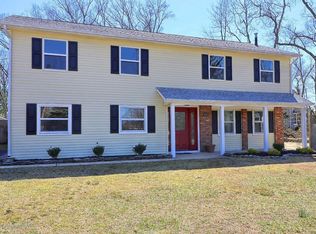 301 Hilltop Rd, Toms River, NJ 08753