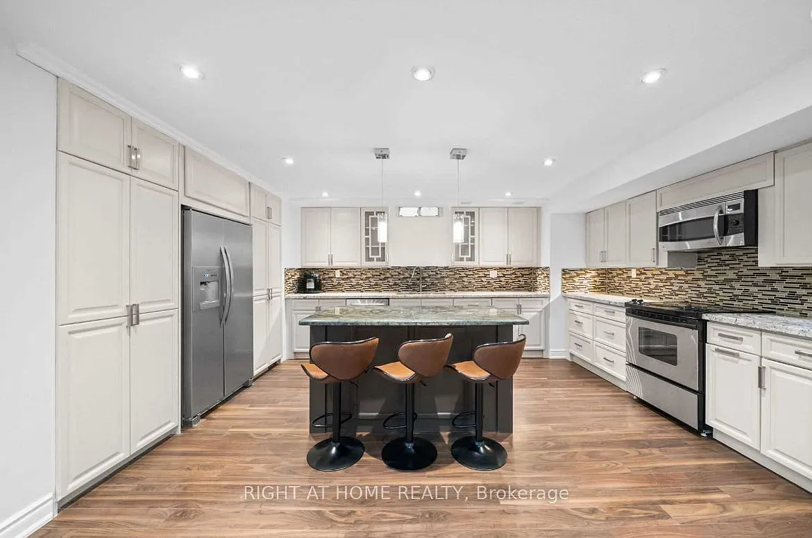 Building Photo - 9 Alyssum Ct #LOWER