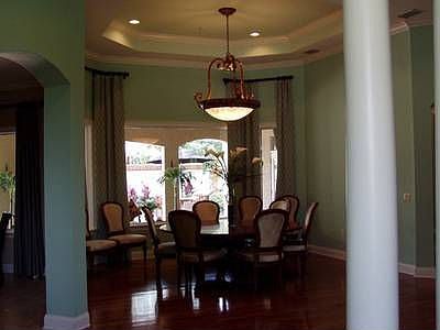 2nd image of 809 Ashton Oaks Cir