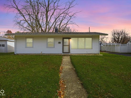 516 Roosevelt Dr, Shelbyville, IN 46176