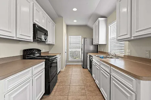 14703 Briceland Springs Dr Photo 1