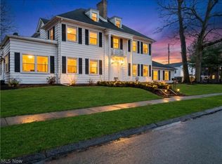 28 Jennette Dr, Youngstown, OH