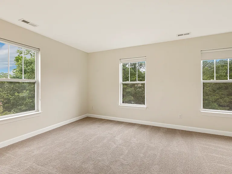 5053 Cary Glen Blvd — Photo 33