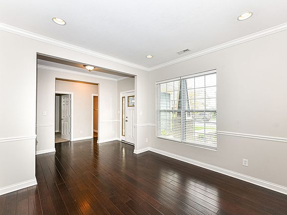 3rd image of 6358 Silver Leaf Dr