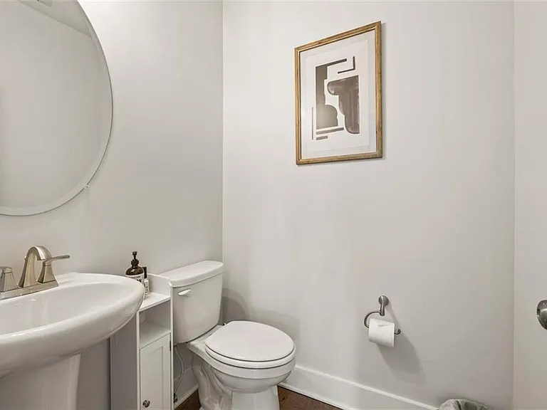 2145 Burnside Dr NW — Photo 22