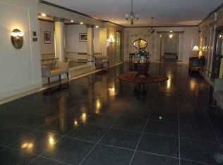7272 112th St APT 3P, Forest Hills, NY 11375